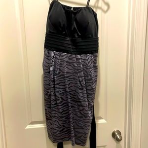 Strapless Printed cocktail dress